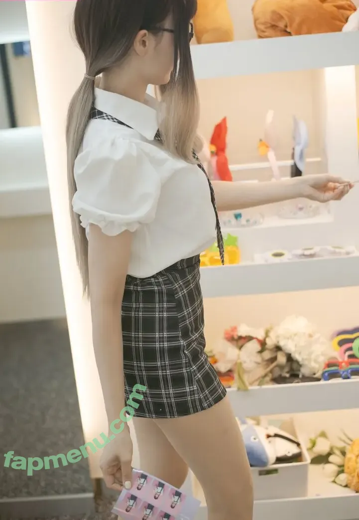 Paula Bulczynska nude photo #0159 (SPRING STUDIO 봄 / kpop.studio.bom / studiobom)