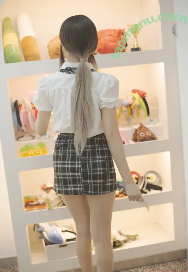 Paula Bulczynska nude photo #0160 (SPRING STUDIO 봄 / kpop.studio.bom / studiobom)