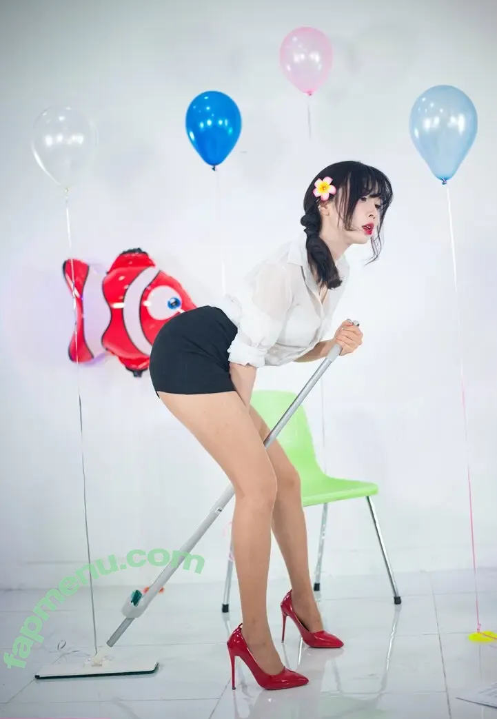 Paula Bulczynska nude photo #0242 (SPRING STUDIO 봄 / kpop.studio.bom / studiobom)
