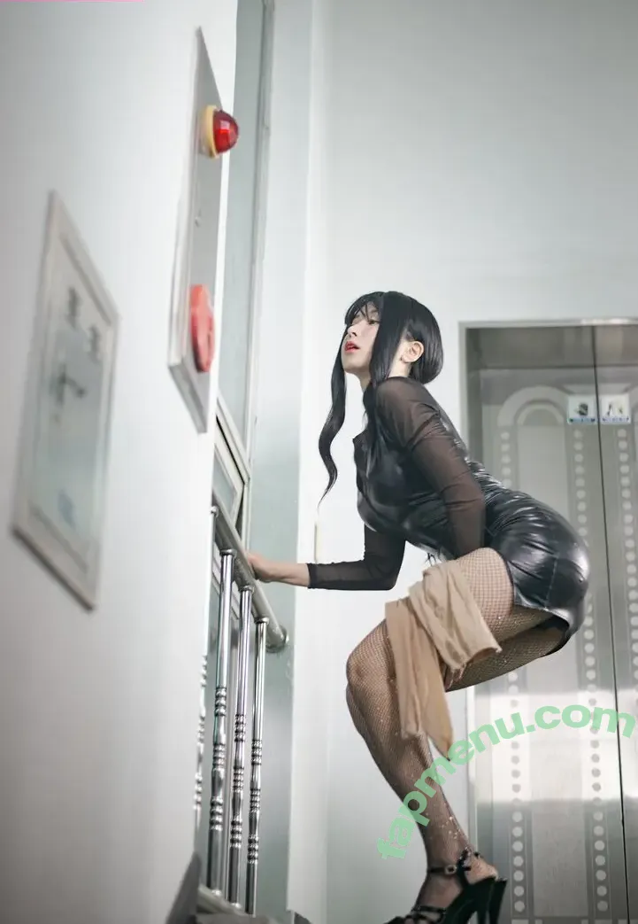 Paula Bulczynska nude photo #0250 (SPRING STUDIO 봄 / kpop.studio.bom / studiobom)