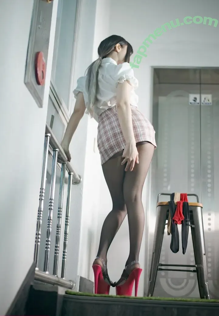 Paula Bulczynska nude photo #0307 (SPRING STUDIO 봄 / kpop.studio.bom / studiobom)