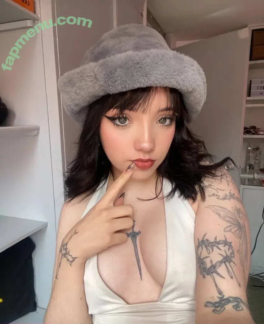 paulamartix nude photo #0018 (paularexs / soypaulita)