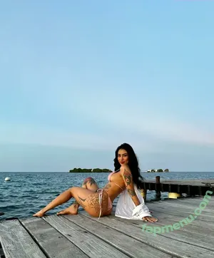  nude photo #0003