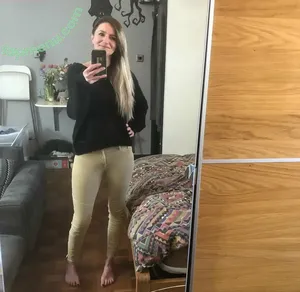 payingformydivorce / Instakat74 nude photo #0120
