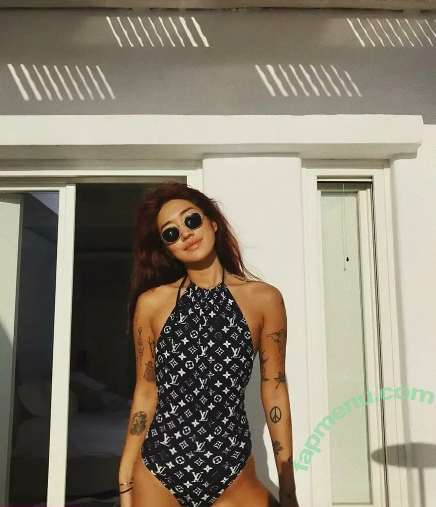 Peggy Gou nude photo #0088 (peggygou_)