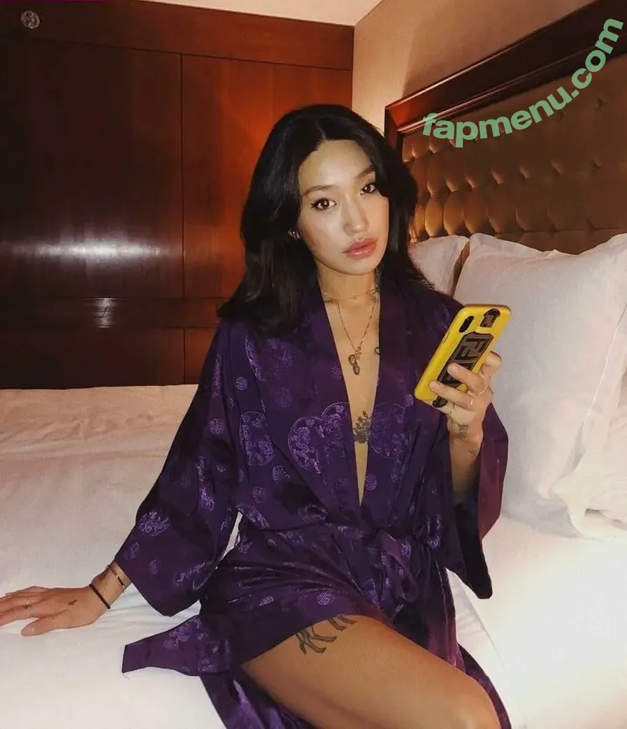 Peggy Gou nude photo #0094 (peggygou_)