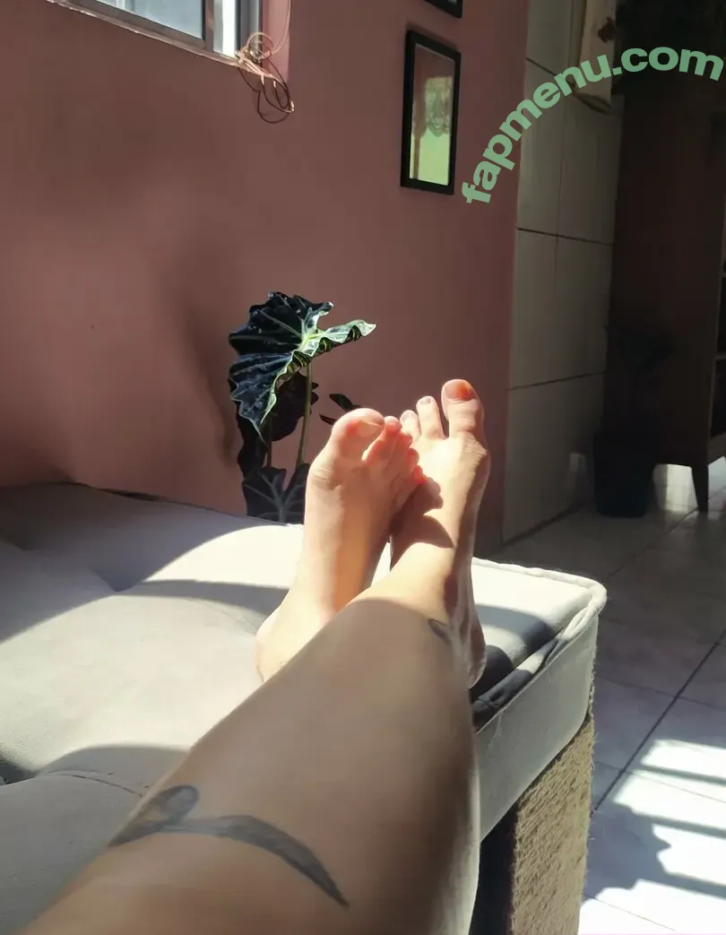 Penelopefoxie nude photo #0003 (_little_foxxy_ / penelopepalosa)