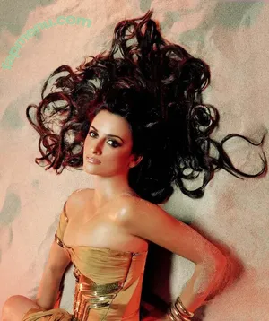 Penélope Cruz / PenelopeCruzOfi / penelopecruzoficial nude photo #0208