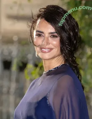 Penélope Cruz / PenelopeCruzOfi / penelopecruzoficial nude photo #0586