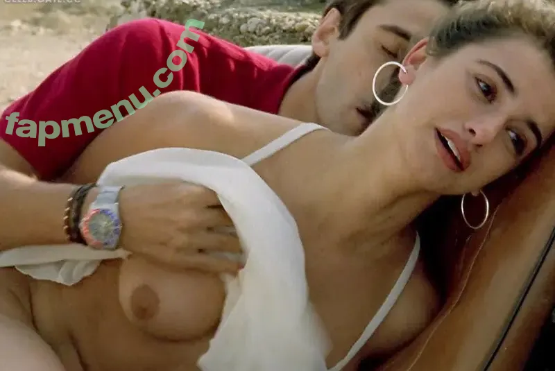 Penélope Cruz nude photo #0608 (PenelopeCruzOfi / penelopecruzoficial)