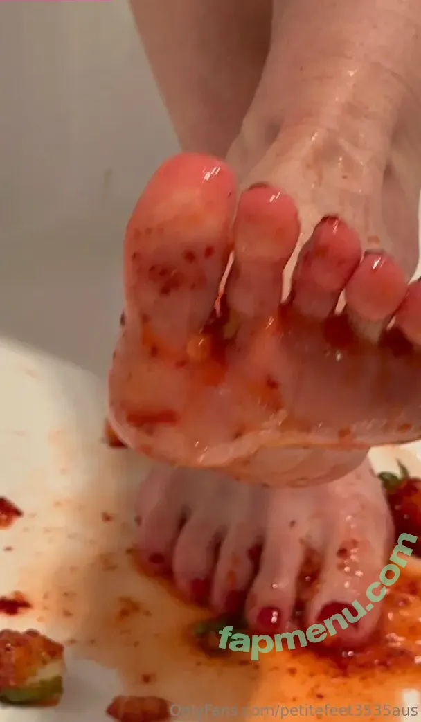 petitefeet3535aus nude photo #0019 (petitefeet3535aus)
