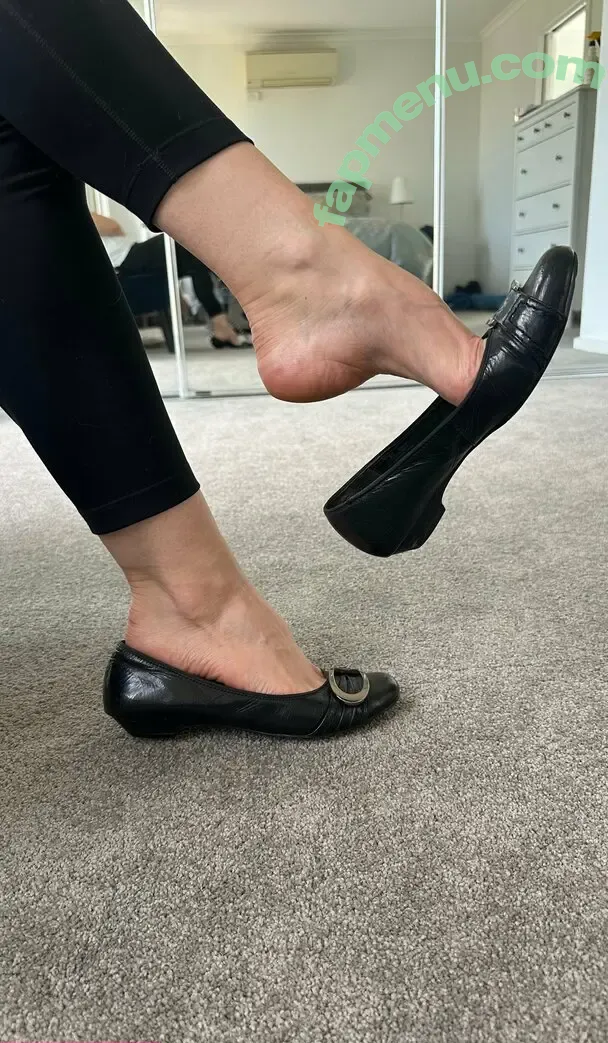 petitefeet3535aus nude photo #0030 (petitefeet3535aus)