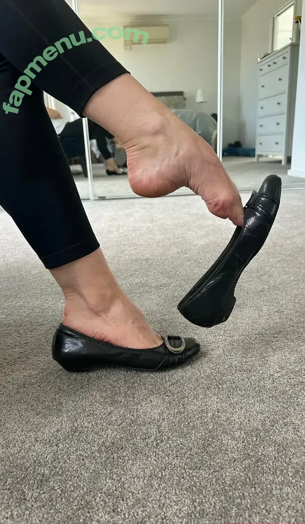 petitefeet3535aus nude photo #0032 (petitefeet3535aus)