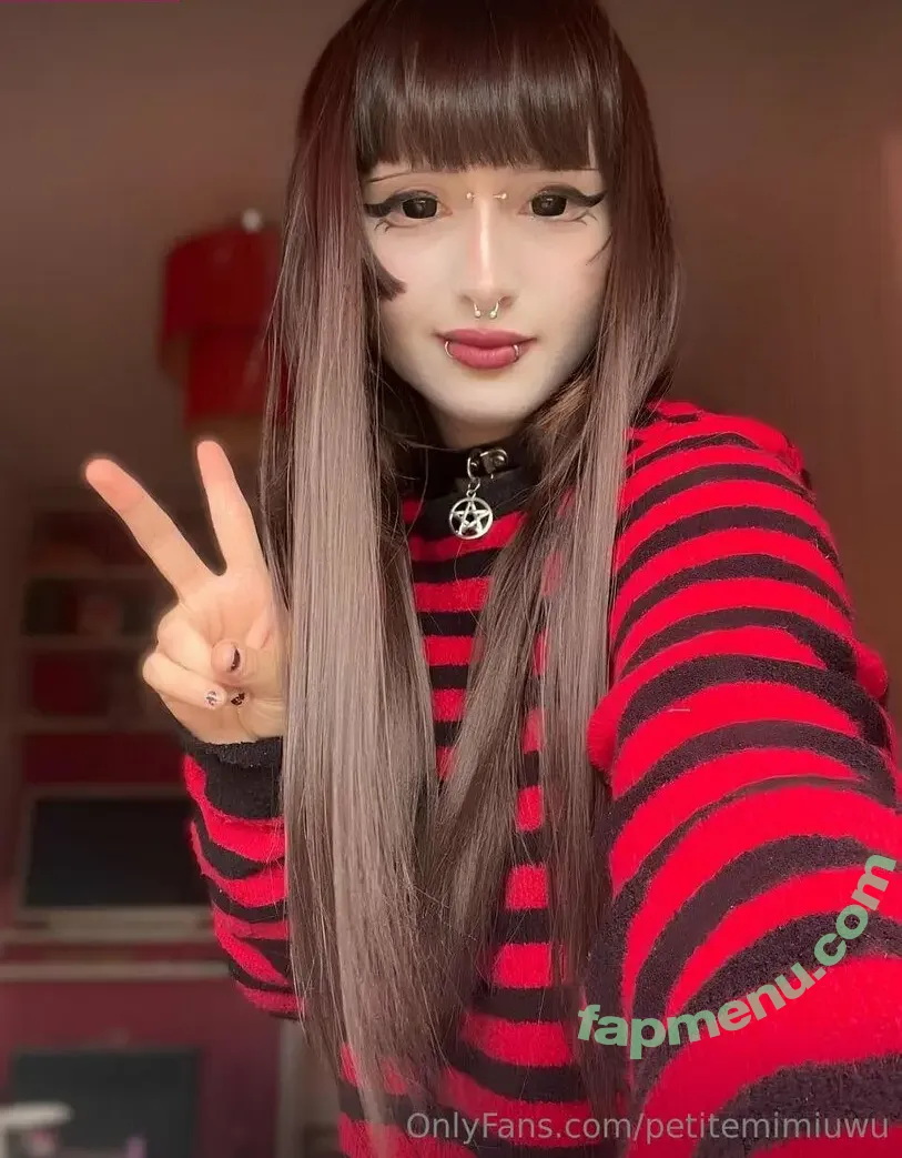 petitemimiuwu nude photo #0036 (petitemimiuwu)