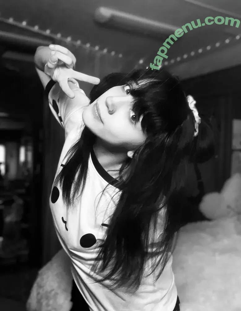 petiteroxie nude photo #0007 (Roxie / malice / malicegf / mooxfang)