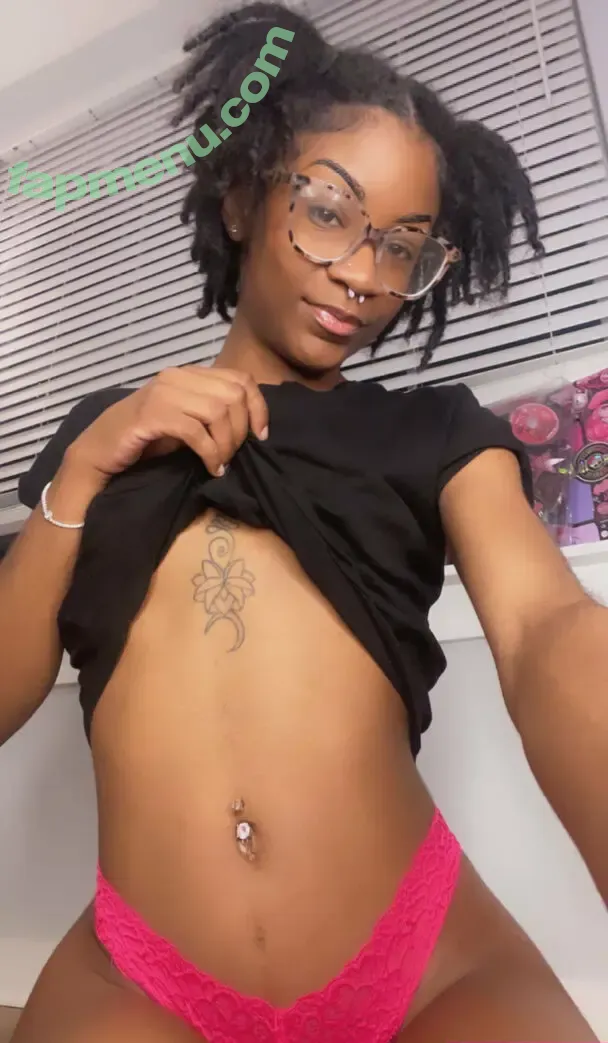 petitetinkk nude photo #0005 (petitetinkk)