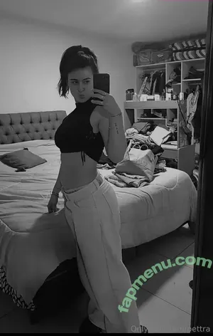 pettra / pettraofficial nude photo #0012