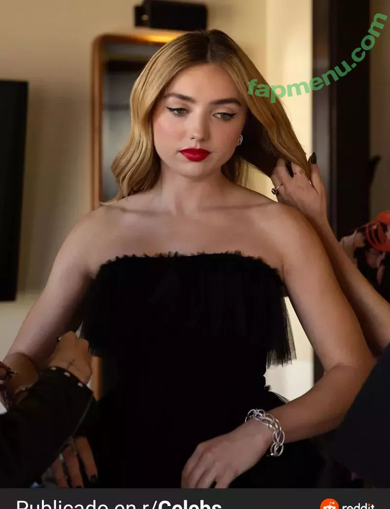 Peyton List nude photo #0247 (PeytonList / dammitpayton)