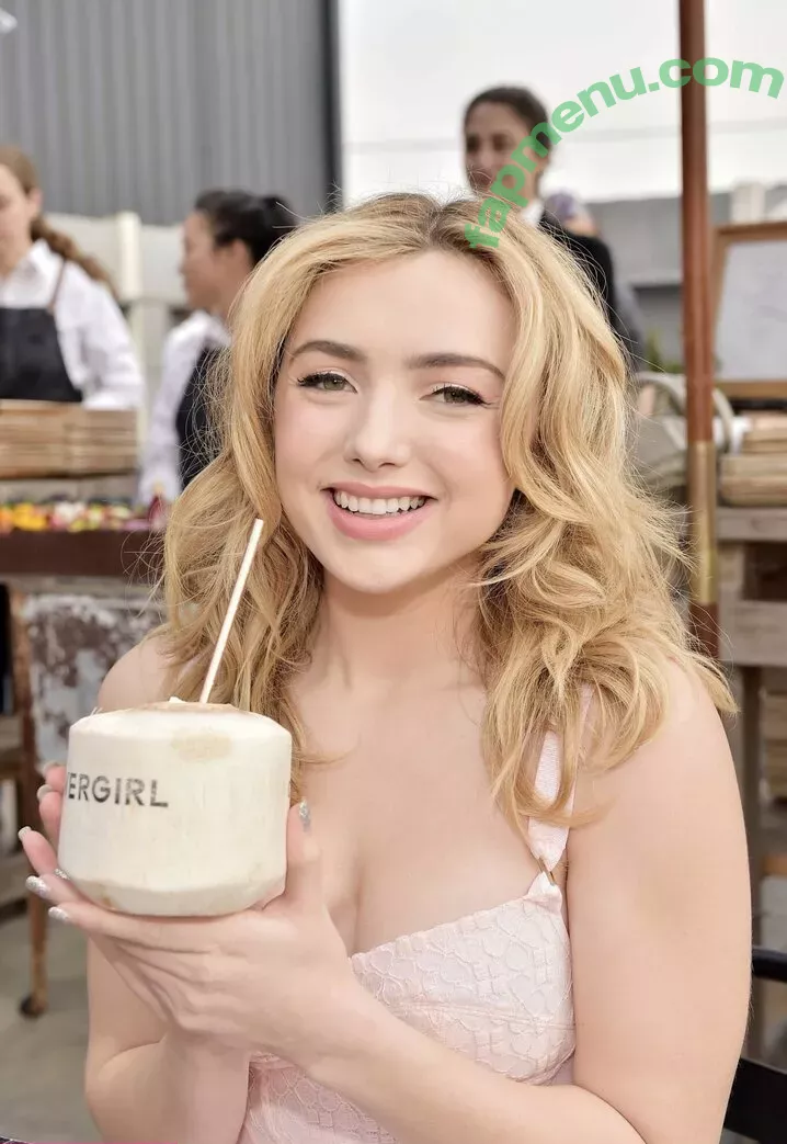 Peyton List nude photo #0251 (PeytonList / dammitpayton)