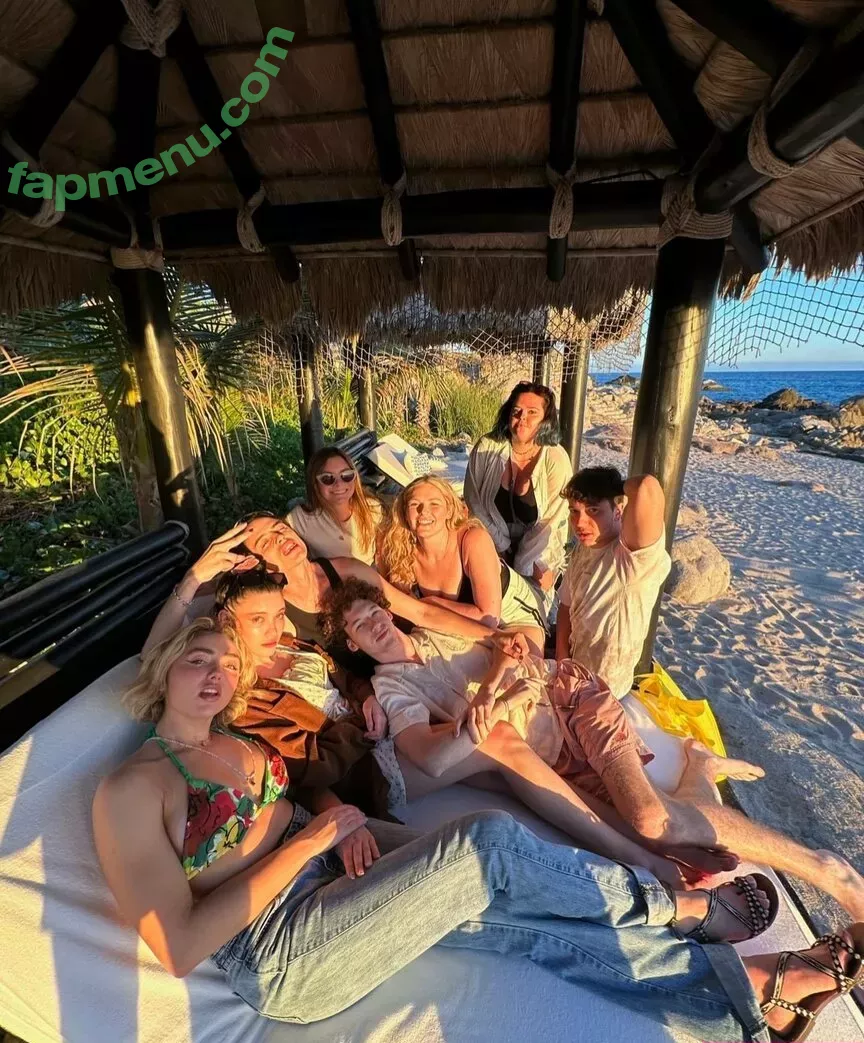 Peyton List nude photo #0450 (PeytonList / dammitpayton)