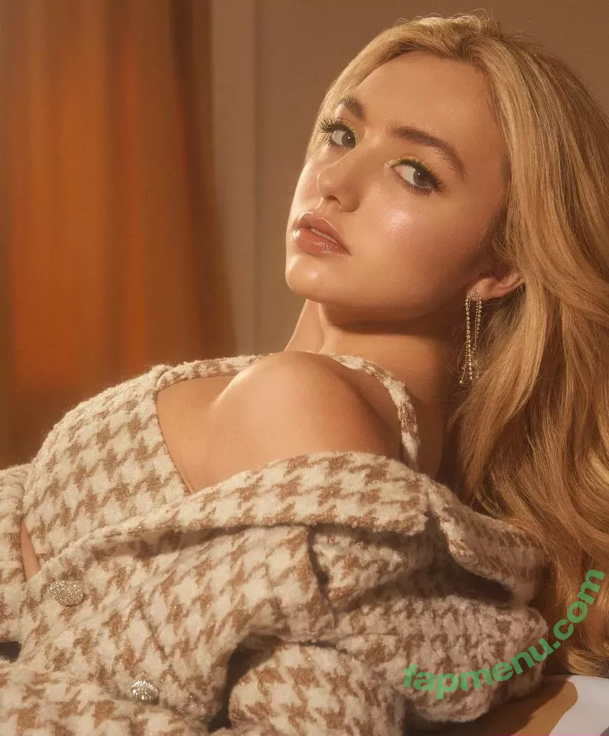 Peyton List nude photo #0481 (PeytonList / dammitpayton)
