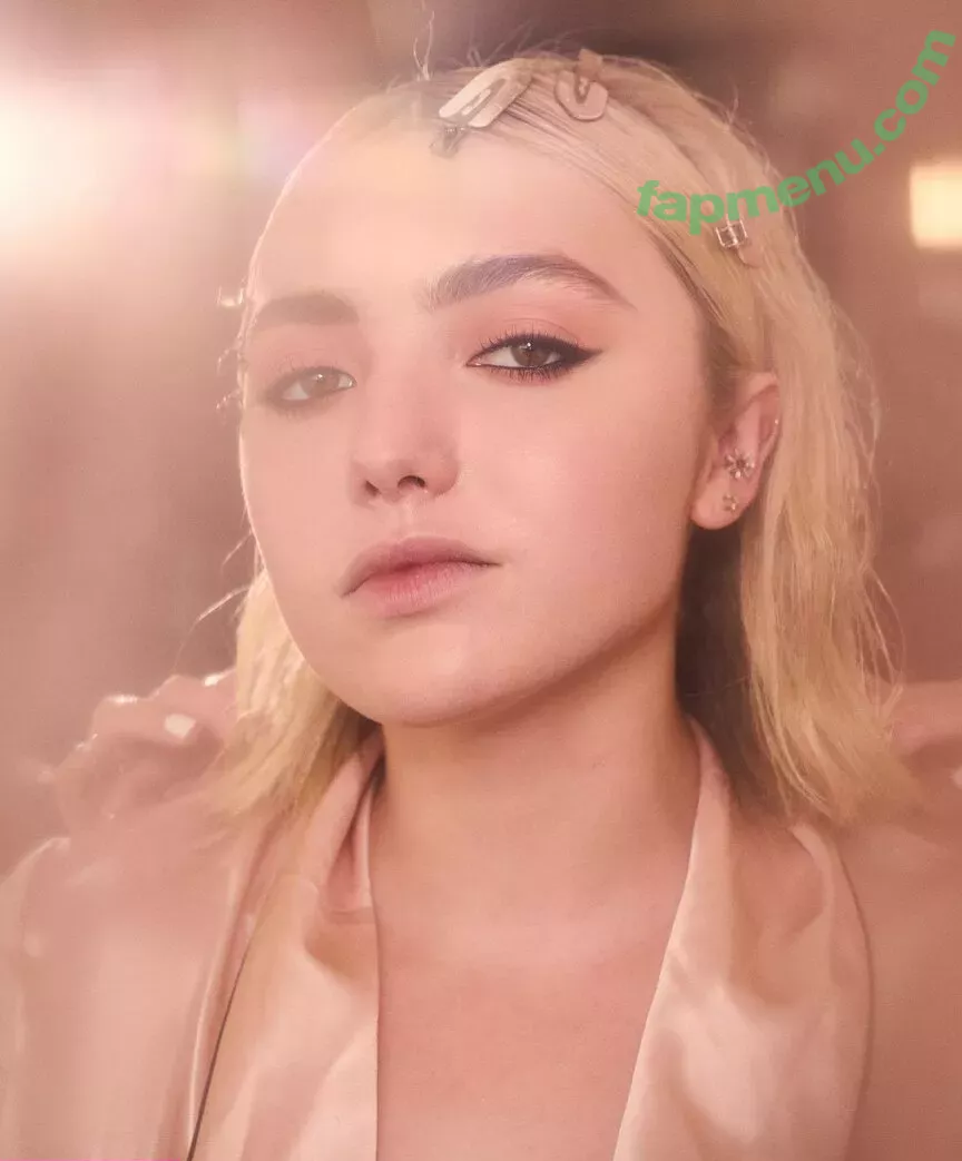 Peyton List nude photo #0488 (PeytonList / dammitpayton)