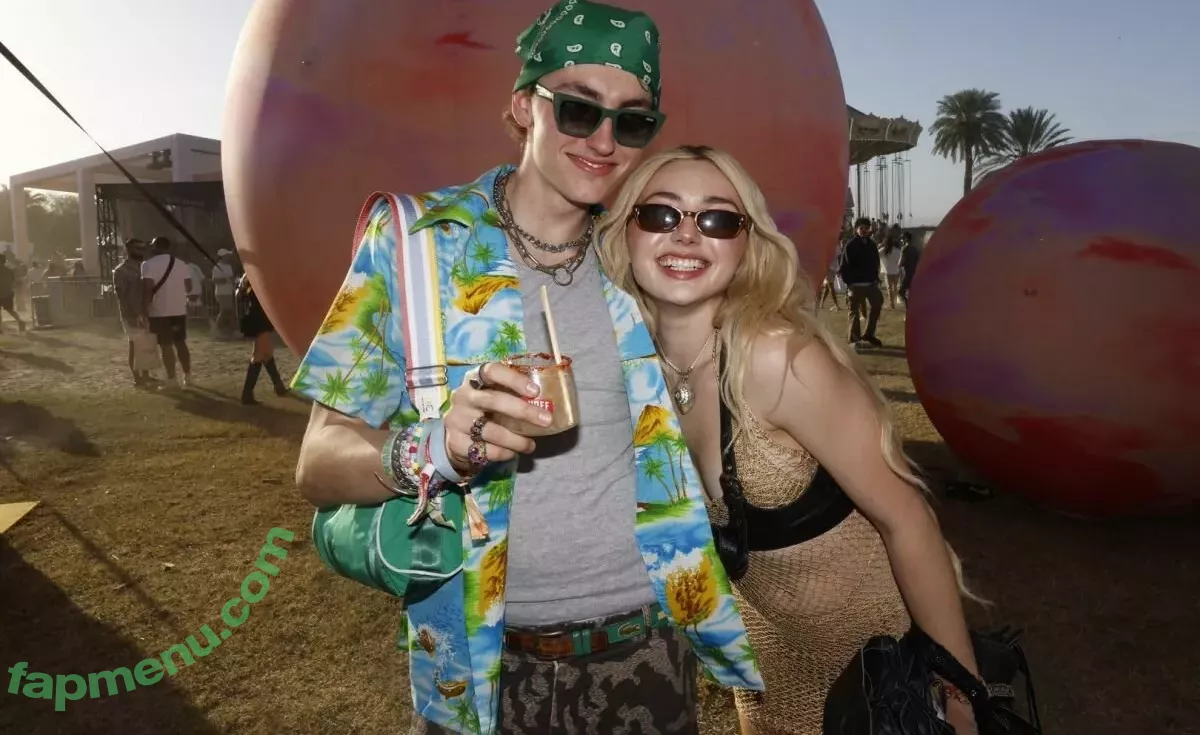 Peyton List nude photo #0529 (PeytonList / dammitpayton)