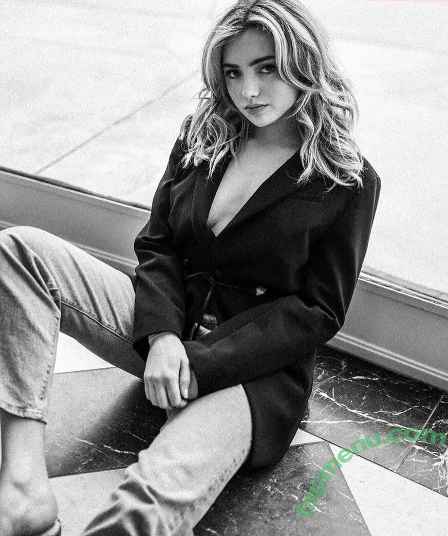 Peyton List nude photo #0714 (PeytonList / dammitpayton)