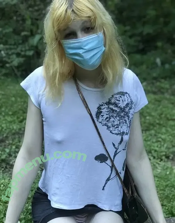 Pheebs nude photo #0008 (pheebsleighton / pheebsz)
