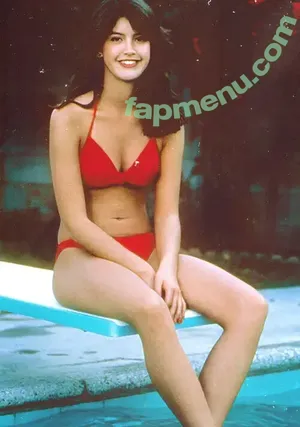 Phoebe Cates / PhoebeBCates / phoebecateskline nude photo #0114