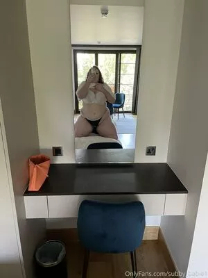 phoebetheunistudent / unironicfeminism nude photo #0055