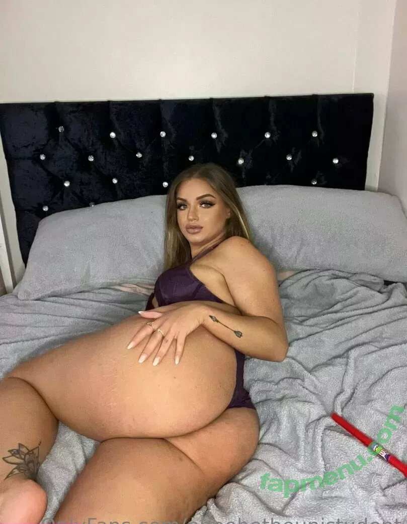 phoebetheunistudent nude photo #0098 (unironicfeminism)