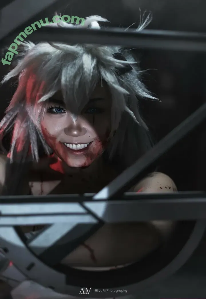 phoenix.soaringg nude photo #0028 (phoenix_cosplaying)