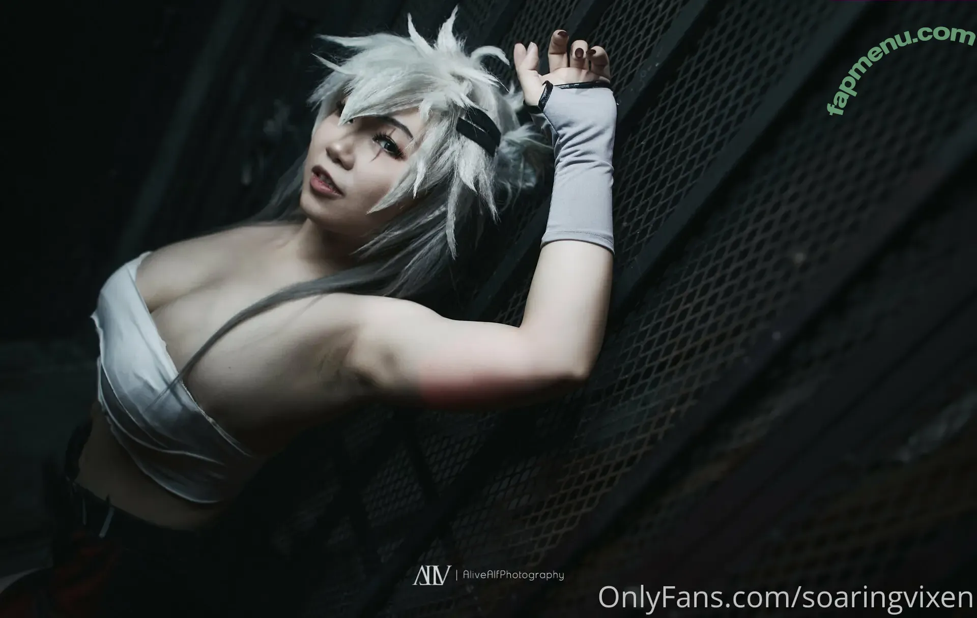 phoenix.soaringg nude photo #0031 (phoenix_cosplaying)