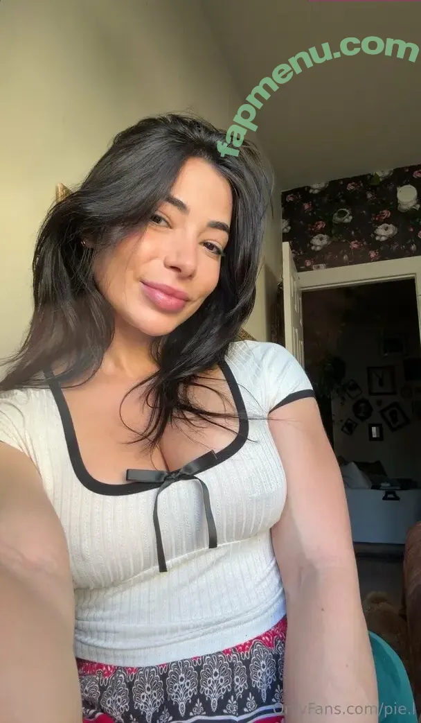 pie.l nude photo #0054 (pie.aina)