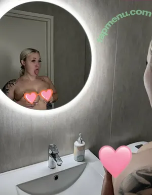  nude photo #0005