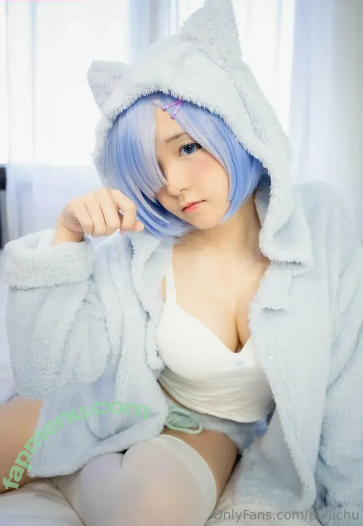 pikiichu nude photo #0103 (pikiichu)