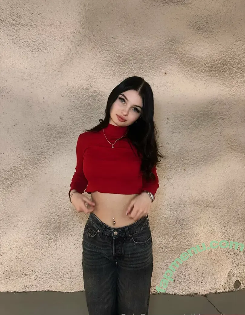 pikku.milana nude photo #0006 (pikku.milana)