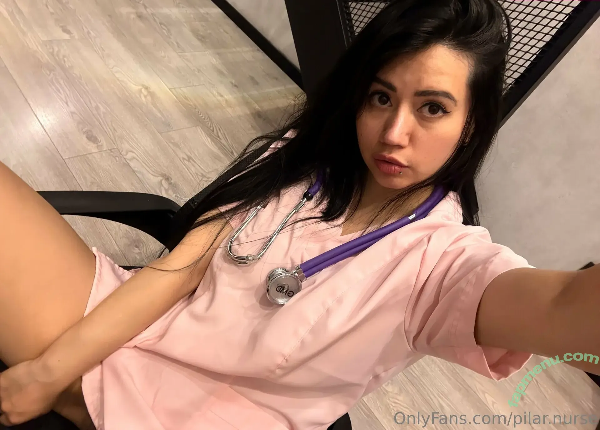 pilar.nurse nude photo #0300 (nurse.pilar)