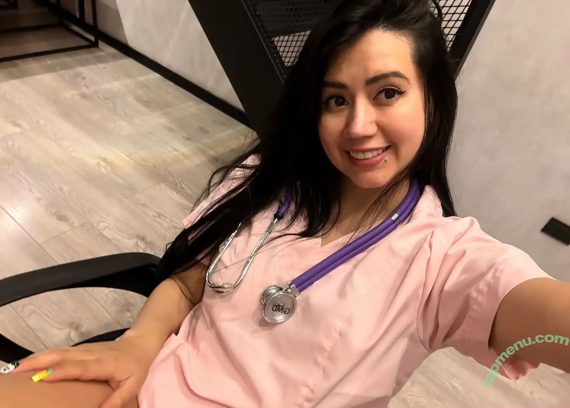 pilar.nurse nude photo #0379 (nurse.pilar)