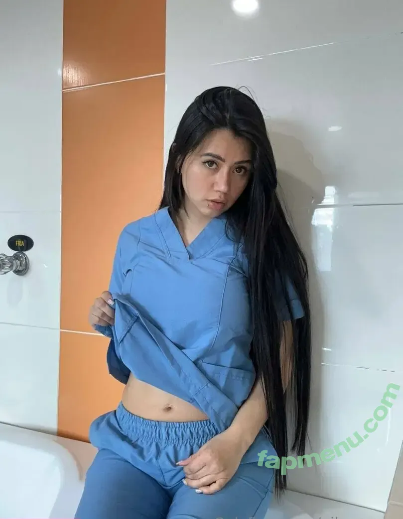 pilar.nurse nude photo #0461 (nurse.pilar)
