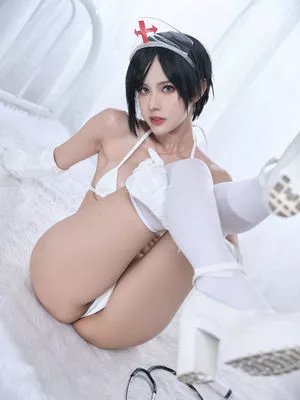 Pingping 2011 / Kawai Binh / ping.cos / pingpinggg2011 nude photo #0058