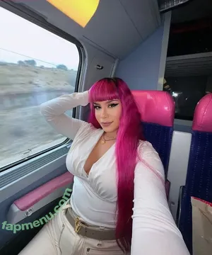pinkcharlotte / pinkkcharlottee nude photo #0012
