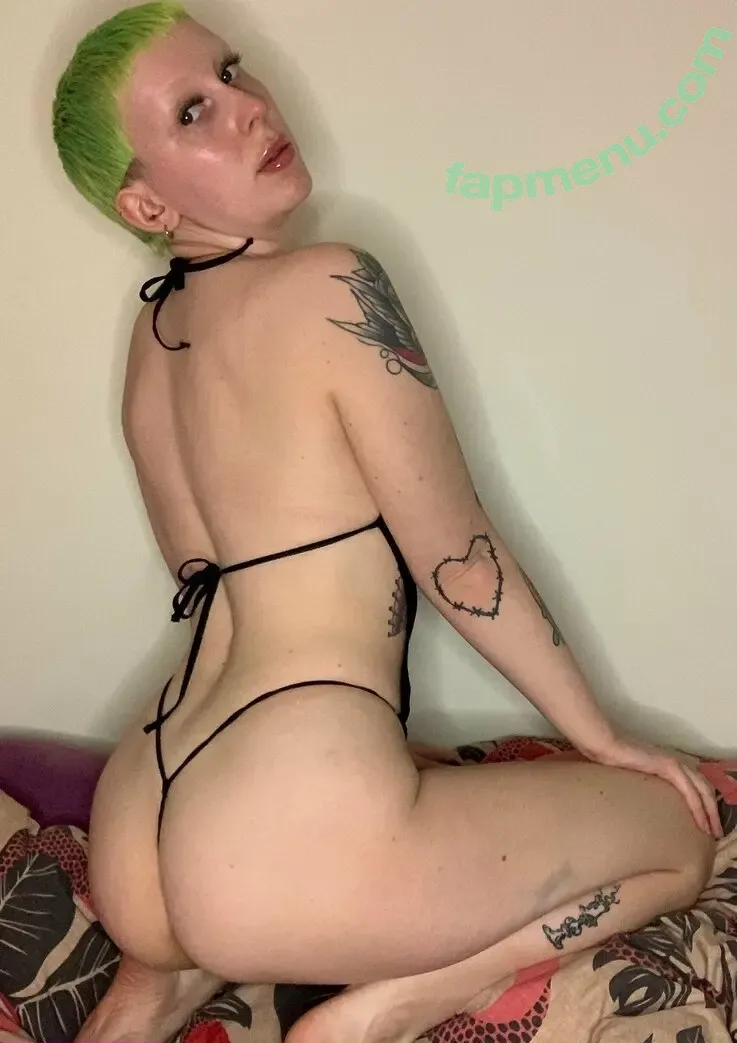 pinkhoneyq nude photo #0012 (pinkhoneyq)