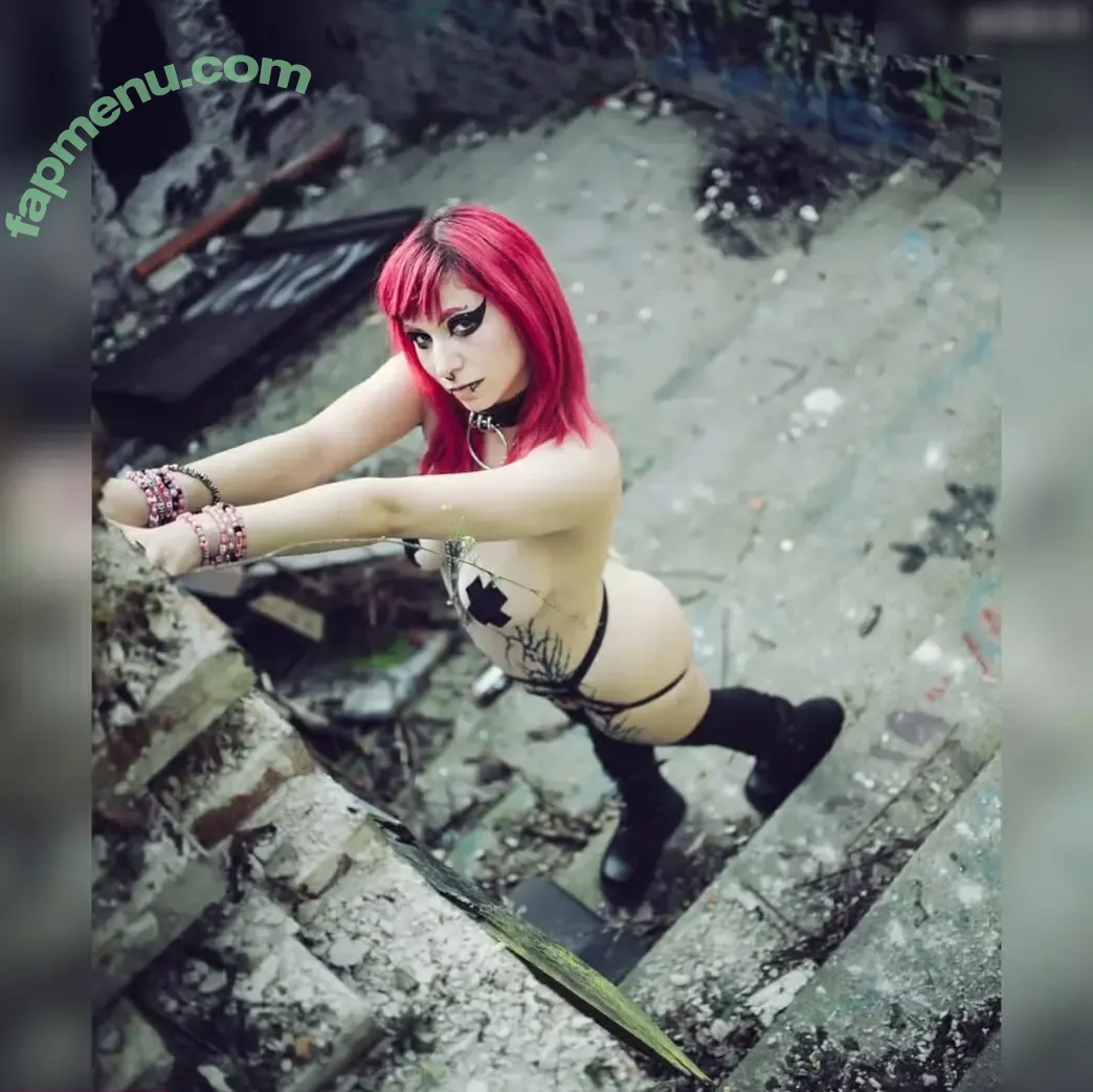 Pinkiedye nude photo #0004 (Pinkiedye)