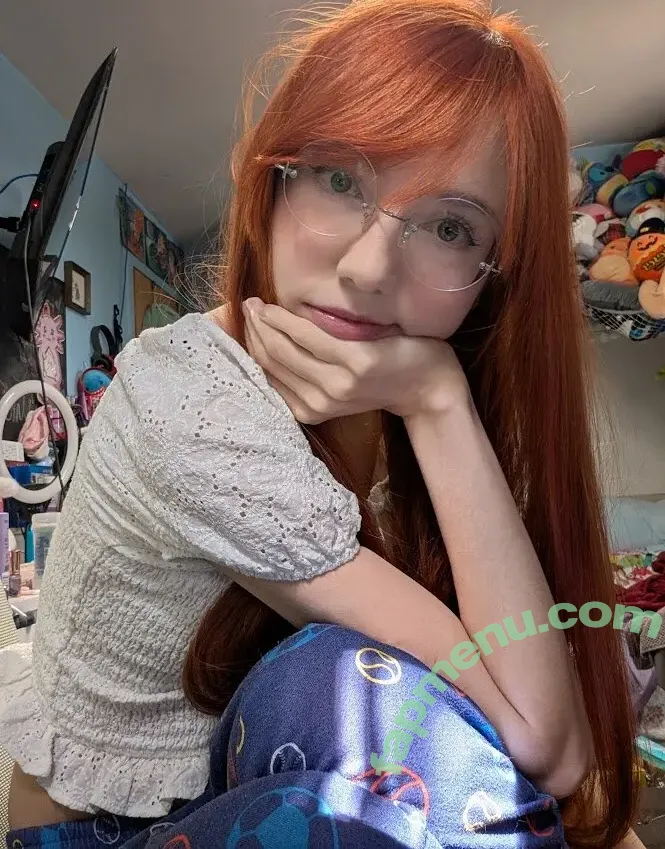 pinksweets8 nude photo #0013 (EllenZappa)