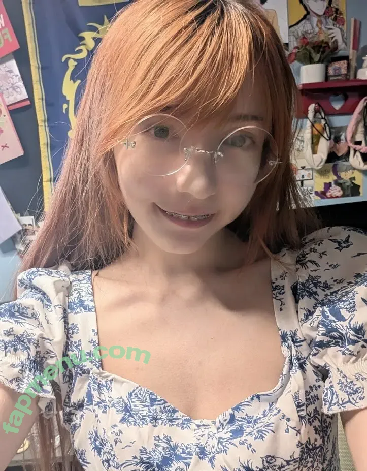 pinksweets8 nude photo #0019 (EllenZappa)