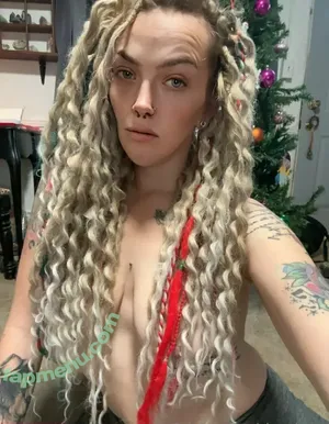 nude photo #0011