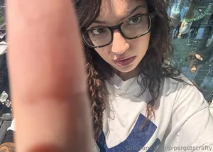 pipergetscrafty / piper_makes_stuff nude photo #0184