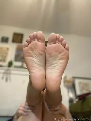 piperscutefeet / _piperfox_ nude photo #0020